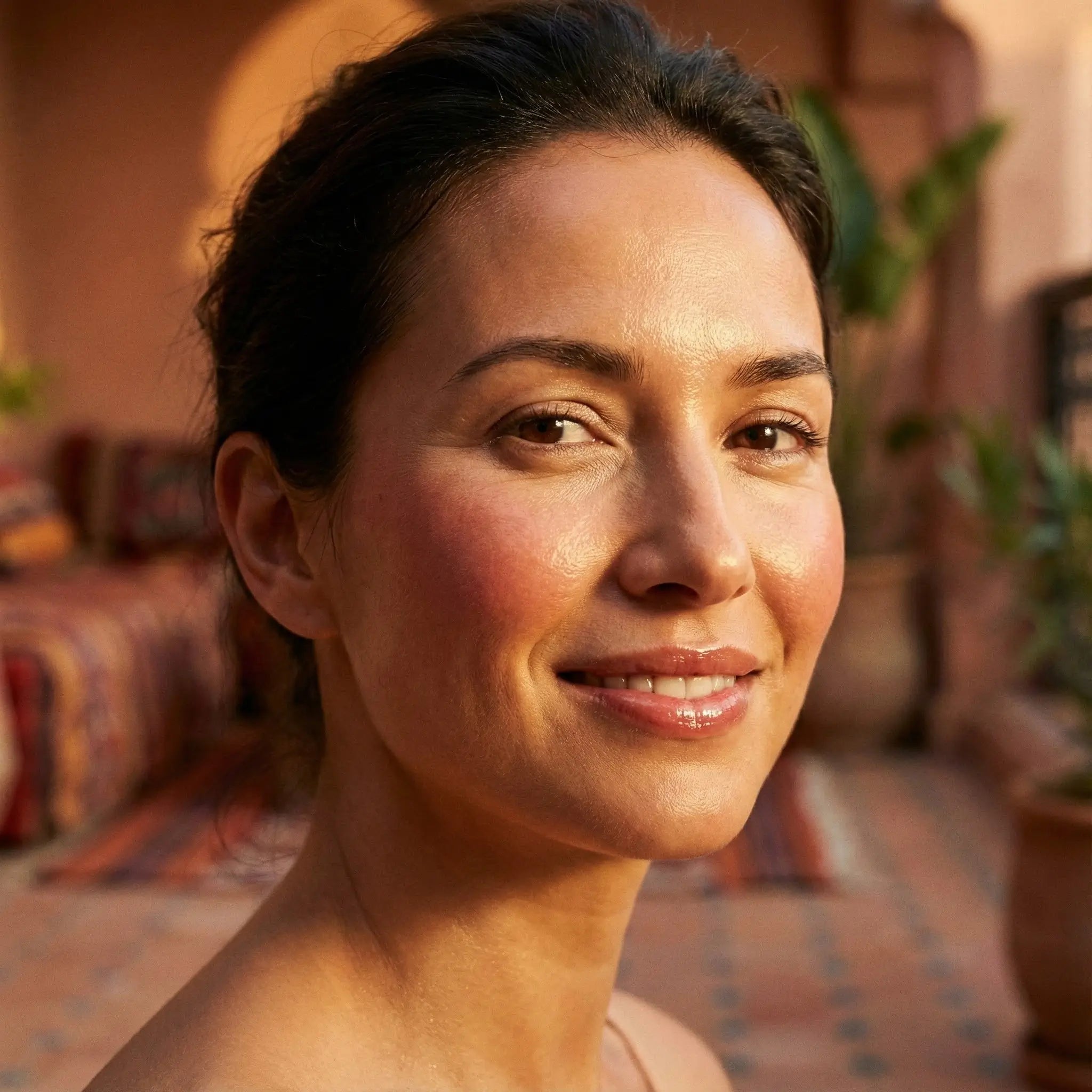 Maquillage Naturel & Soin : La Beauté Hybride