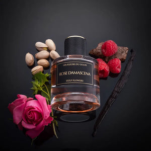 Flacon de parfum Rose Damascena avec ses notes roses, de framboises et de vanille